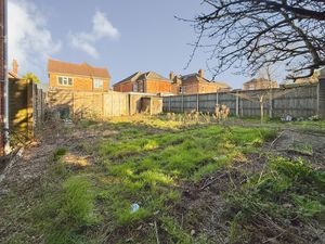 Photo 6- click for photo gallery